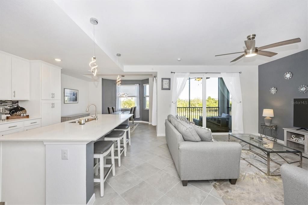 For Rent: $2,300 (2 beds, 2 baths, 1154 Square Feet)