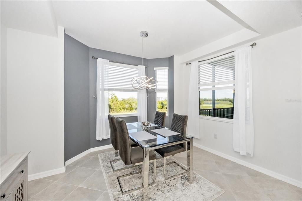For Rent: $2,300 (2 beds, 2 baths, 1154 Square Feet)