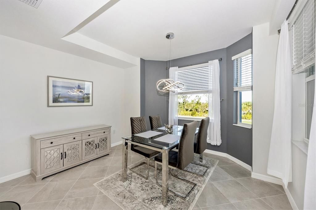 For Rent: $2,300 (2 beds, 2 baths, 1154 Square Feet)