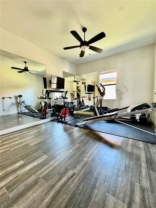 For Sale: $999,000 (3 beds, 3 baths, 3346 Square Feet)
