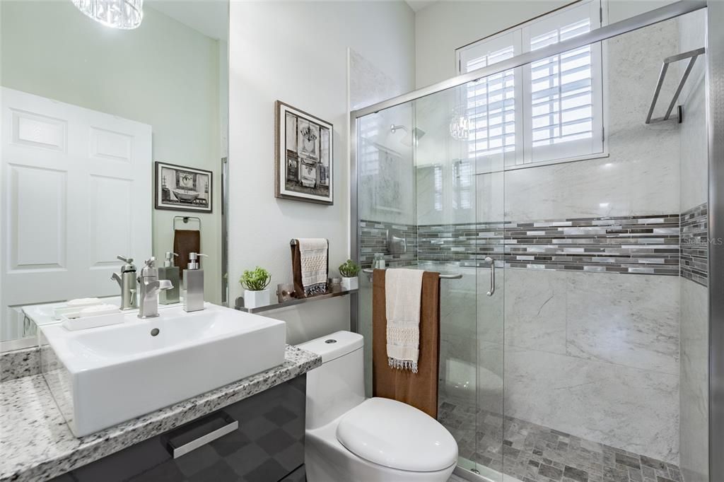 Active With Contract: $1,599,000 (5 beds, 5 baths, 3520 Square Feet)