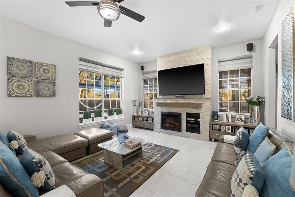 Active With Contract: $1,599,000 (5 beds, 5 baths, 3520 Square Feet)