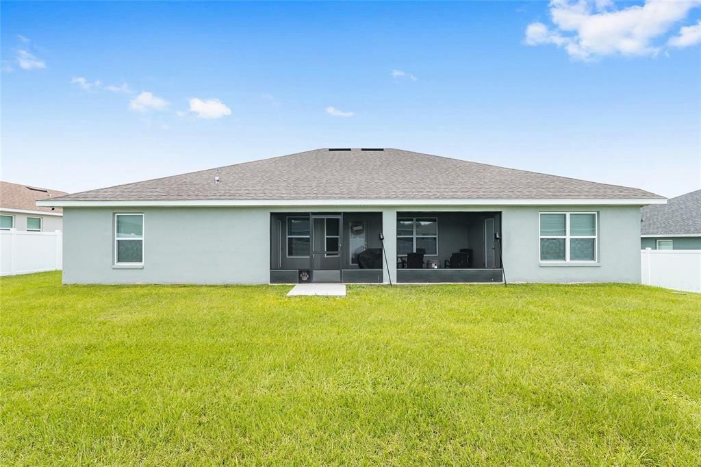 Active With Contract: $375,000 (4 beds, 2 baths, 2333 Square Feet)