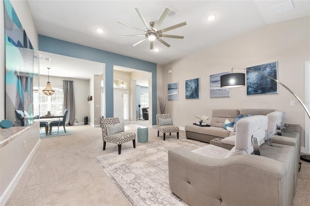 Active With Contract: $375,000 (4 beds, 2 baths, 2333 Square Feet)