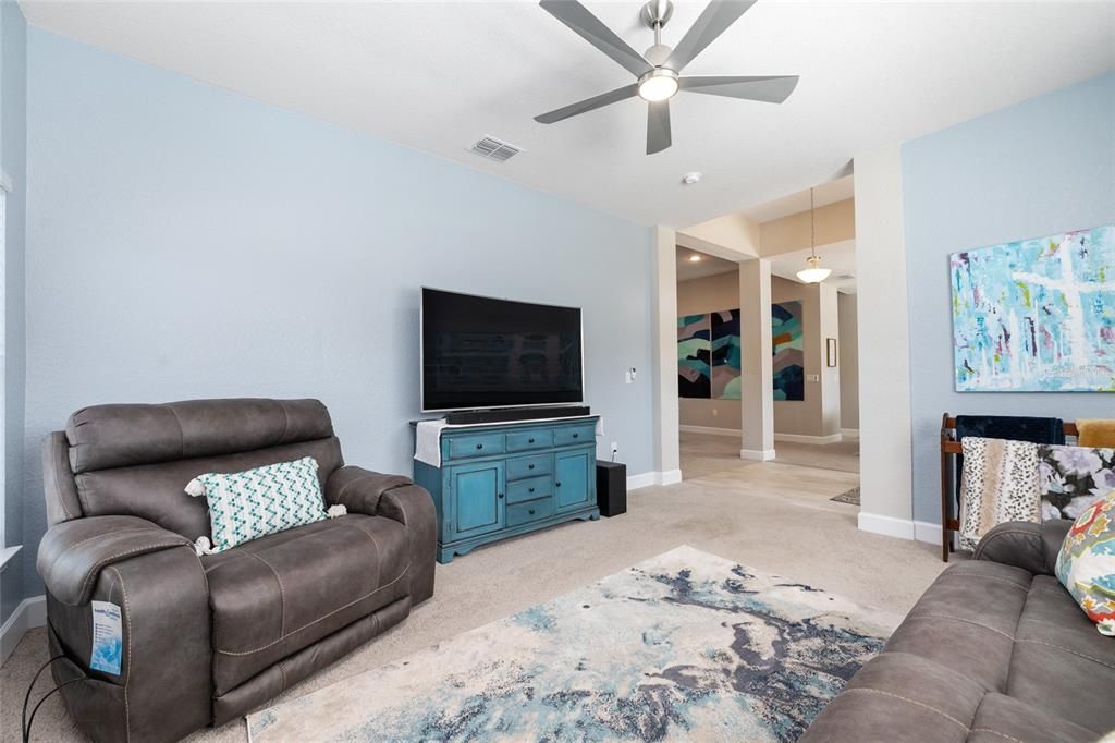 Active With Contract: $375,000 (4 beds, 2 baths, 2333 Square Feet)
