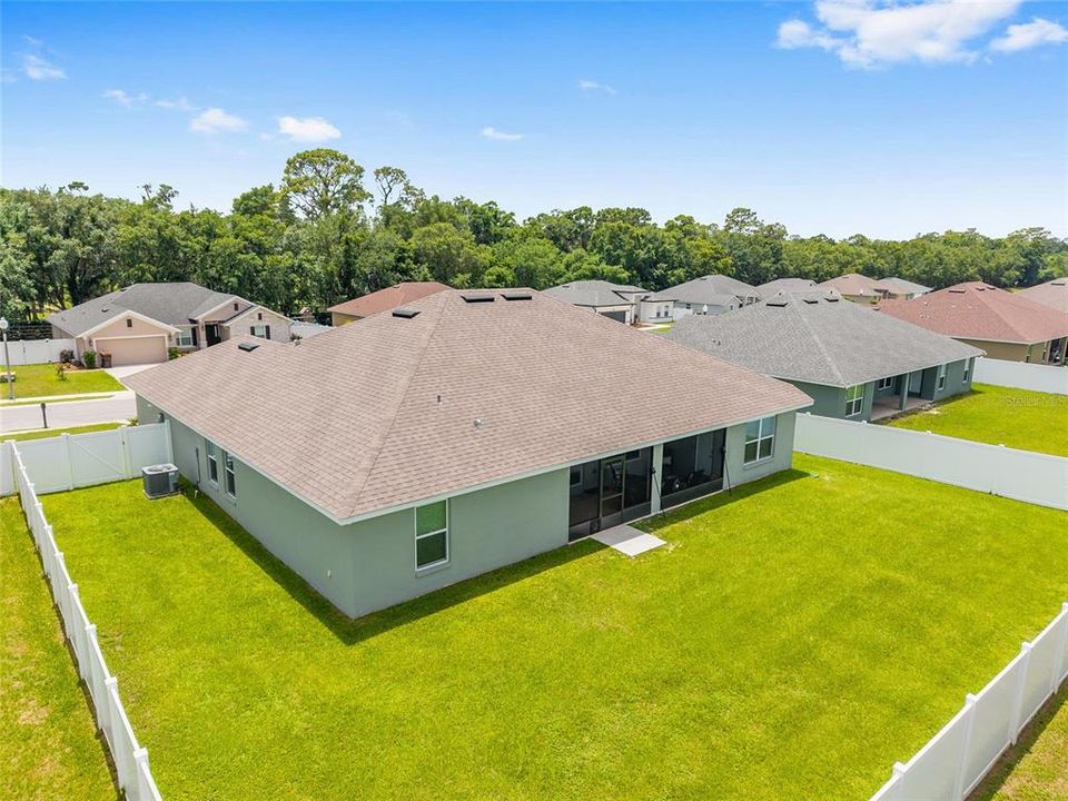Active With Contract: $375,000 (4 beds, 2 baths, 2333 Square Feet)