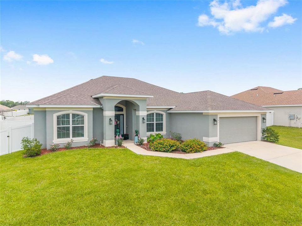 Active With Contract: $375,000 (4 beds, 2 baths, 2333 Square Feet)