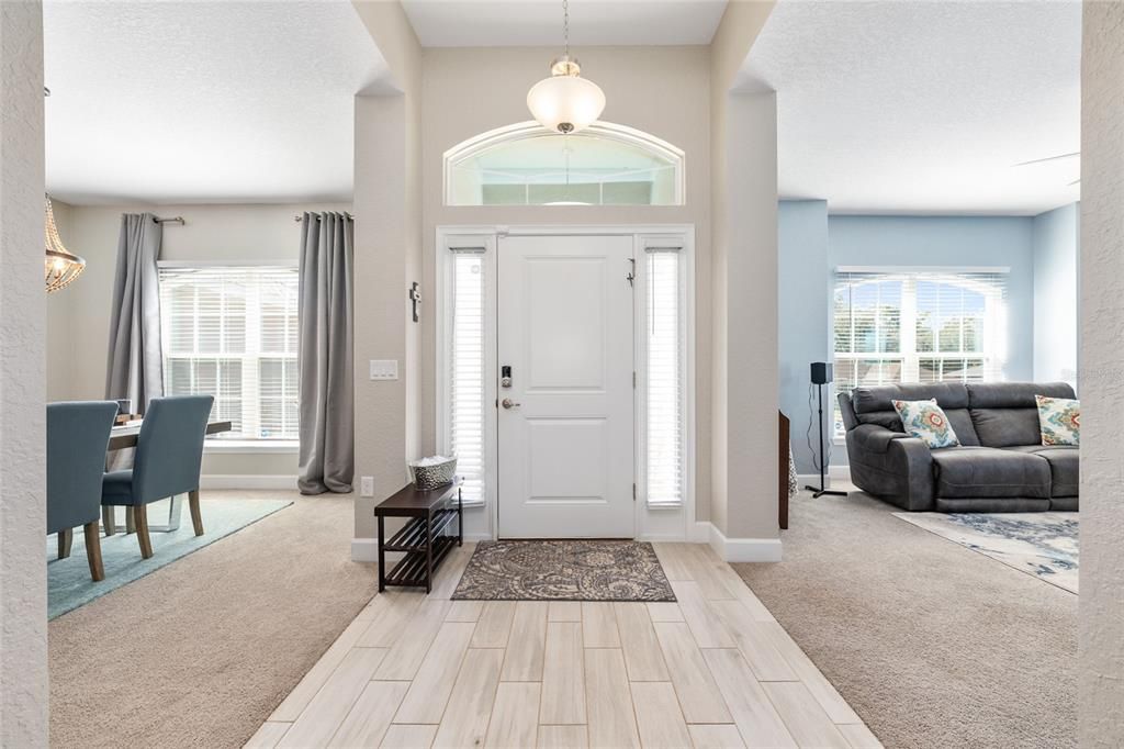 Active With Contract: $375,000 (4 beds, 2 baths, 2333 Square Feet)