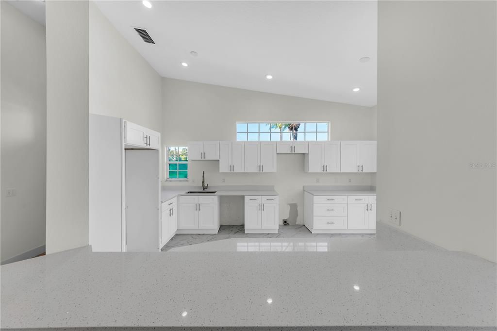 For Sale: $449,900 (3 beds, 2 baths, 1870 Square Feet)