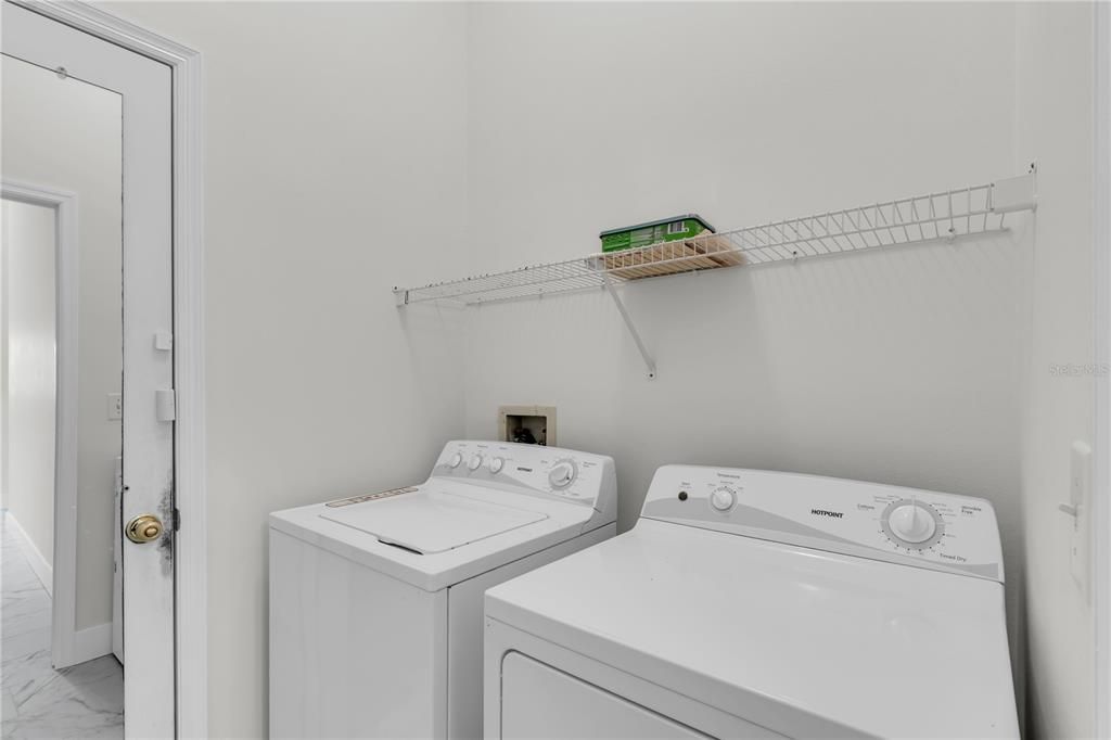 For Sale: $449,900 (3 beds, 2 baths, 1870 Square Feet)