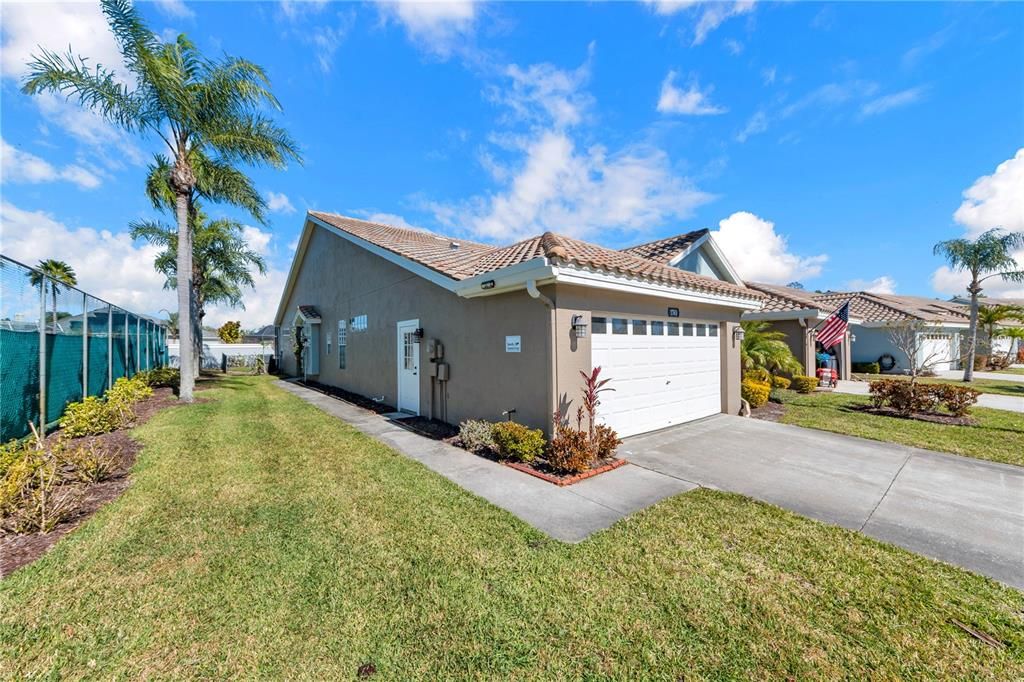 For Sale: $449,900 (3 beds, 2 baths, 1870 Square Feet)