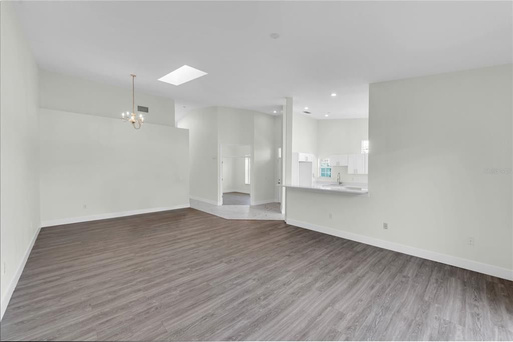 For Sale: $449,900 (3 beds, 2 baths, 1870 Square Feet)