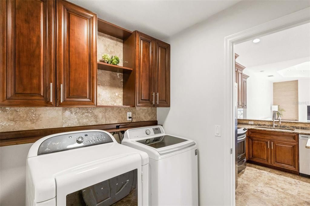 Active With Contract: $450,000 (3 beds, 2 baths, 1825 Square Feet)