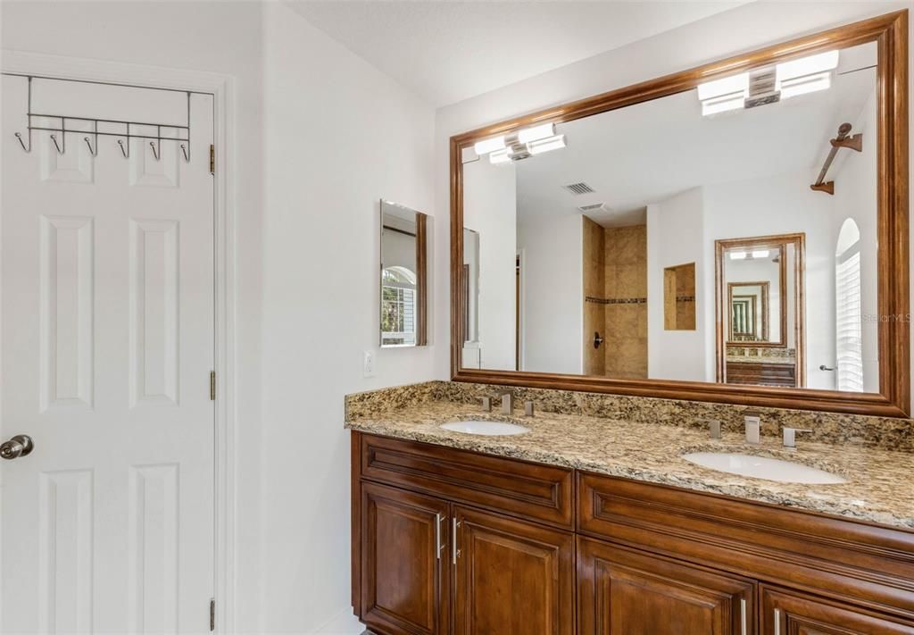Active With Contract: $450,000 (3 beds, 2 baths, 1825 Square Feet)