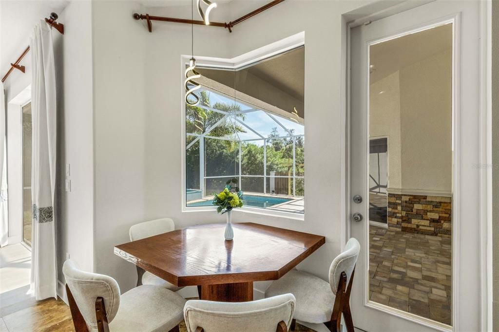 Active With Contract: $450,000 (3 beds, 2 baths, 1825 Square Feet)