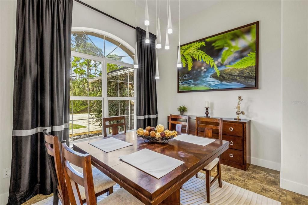 Active With Contract: $450,000 (3 beds, 2 baths, 1825 Square Feet)