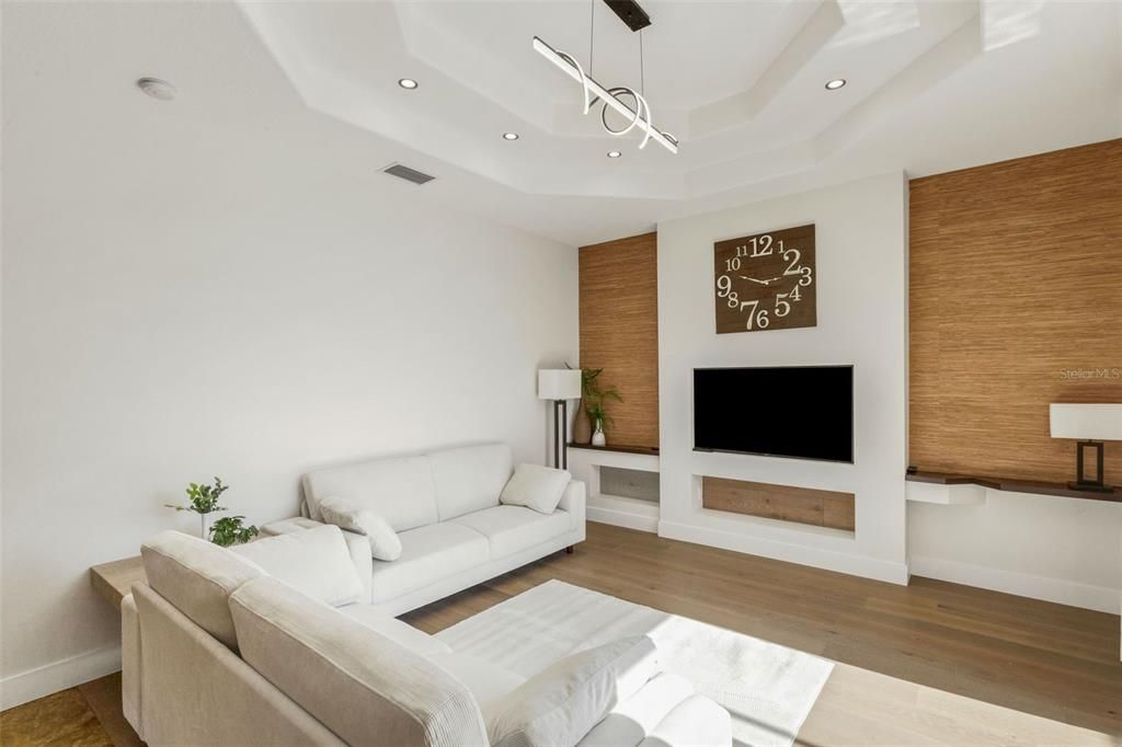 Active With Contract: $450,000 (3 beds, 2 baths, 1825 Square Feet)