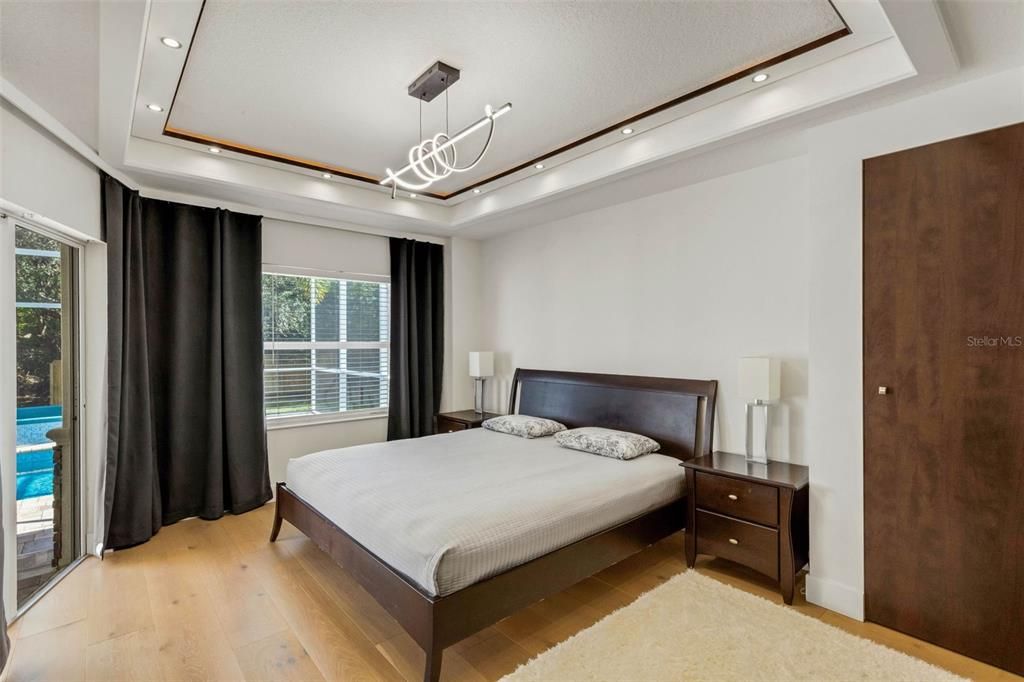 Active With Contract: $450,000 (3 beds, 2 baths, 1825 Square Feet)