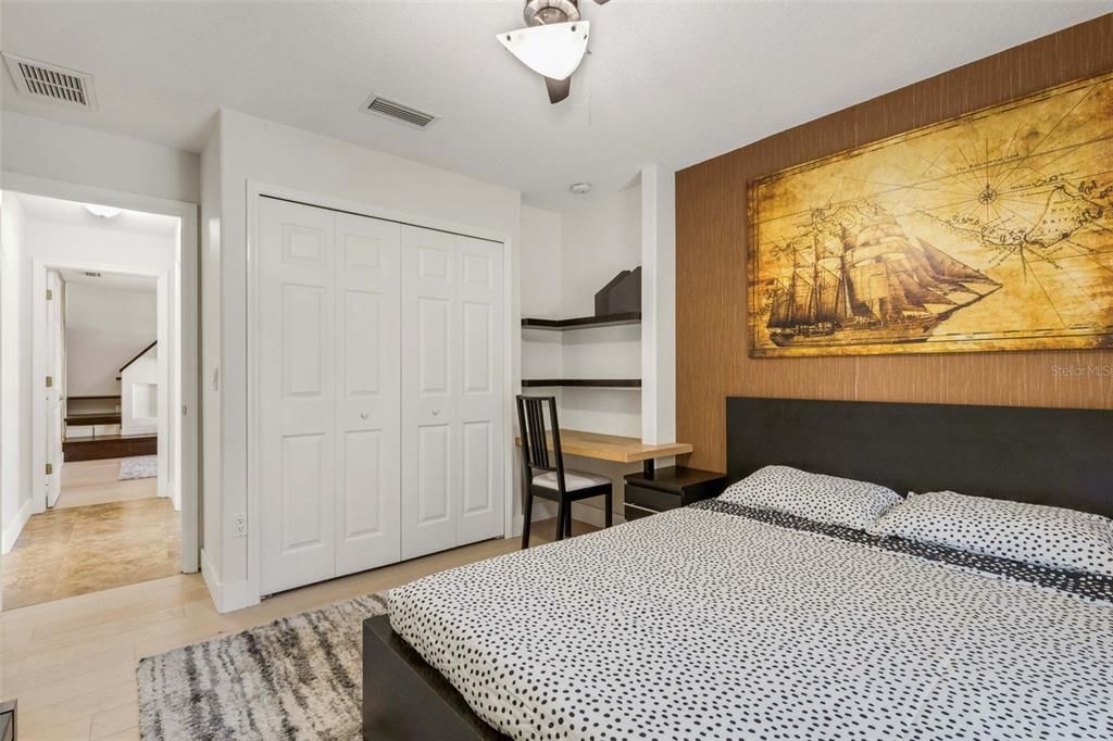 Active With Contract: $450,000 (3 beds, 2 baths, 1825 Square Feet)