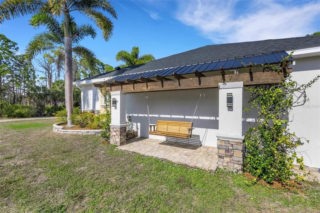 Active With Contract: $450,000 (3 beds, 2 baths, 1825 Square Feet)