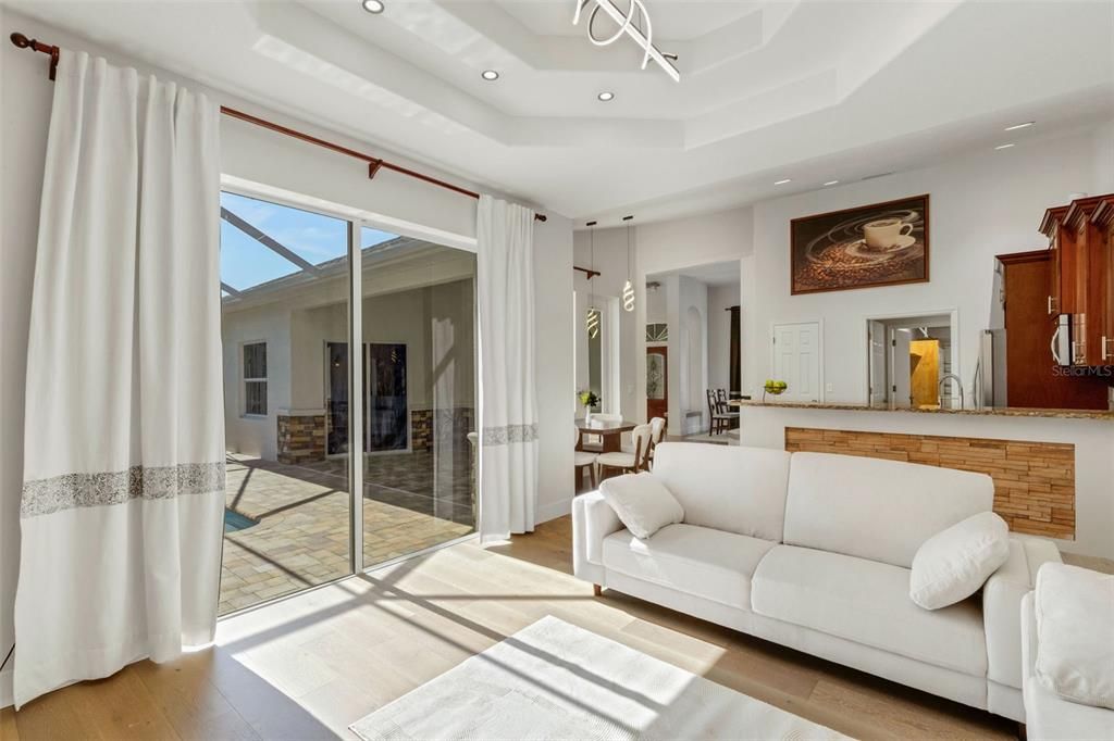 Active With Contract: $450,000 (3 beds, 2 baths, 1825 Square Feet)