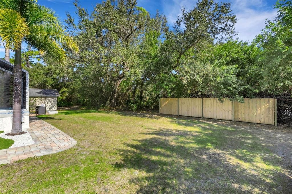Active With Contract: $450,000 (3 beds, 2 baths, 1825 Square Feet)