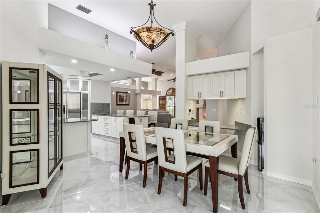 En Venta: $1,233,000 (4 camas, 2 baños, 3756 Pies cuadrados)