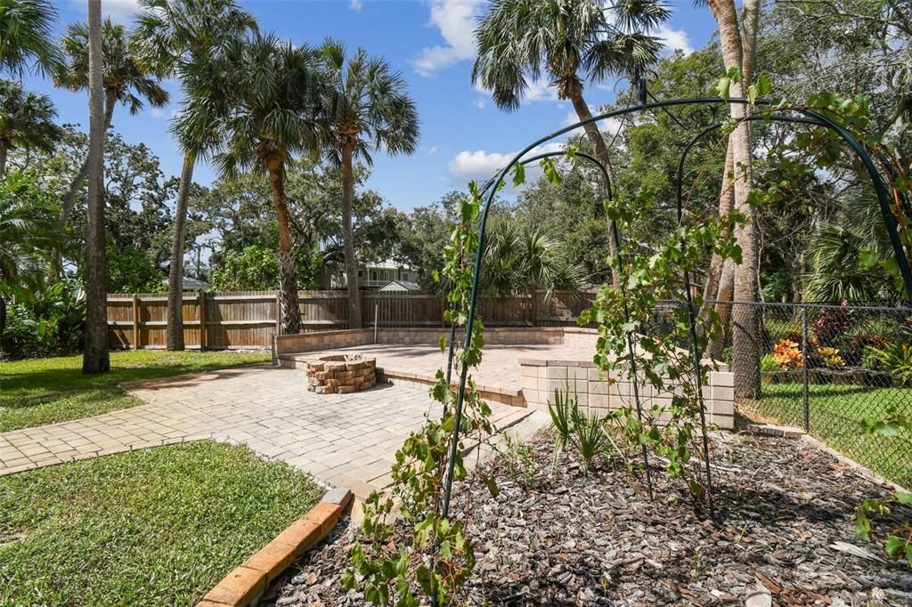 En Venta: $1,233,000 (4 camas, 2 baños, 3756 Pies cuadrados)