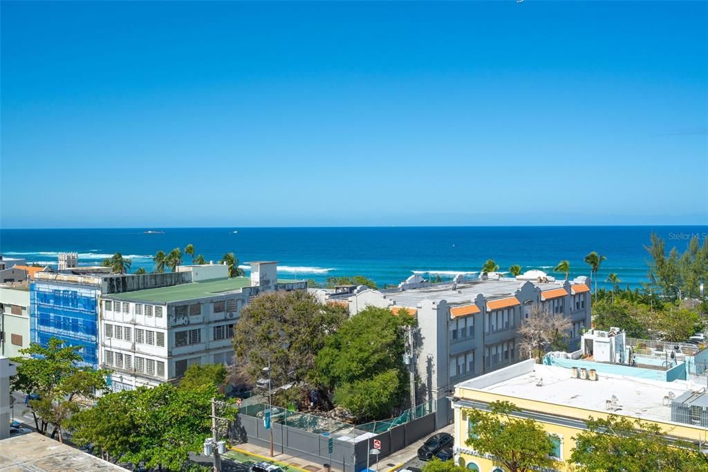 For Sale: $775,000 (1 beds, 2 baths, 1126 Square Feet)