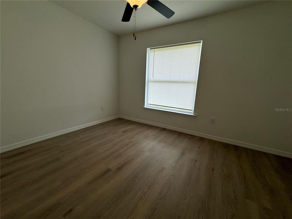 For Rent: $1,625 (3 beds, 2 baths, 1319 Square Feet)