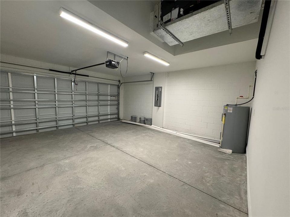 For Rent: $1,625 (3 beds, 2 baths, 1319 Square Feet)