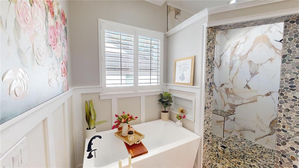 Activo con contrato: $799,995 (5 camas, 3 baños, 2866 Pies cuadrados)