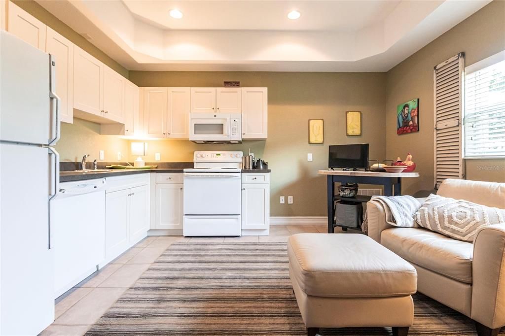 En Venta: $850,000 (5 camas, 3 baños, 3293 Pies cuadrados)