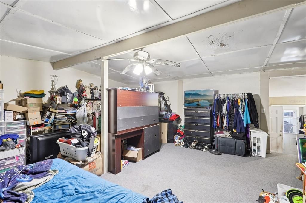 For Sale: $175,000 (3 beds, 1 baths, 1650 Square Feet)