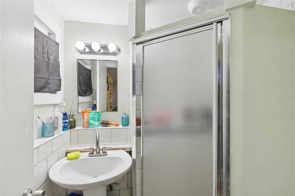 For Sale: $175,000 (3 beds, 1 baths, 1650 Square Feet)
