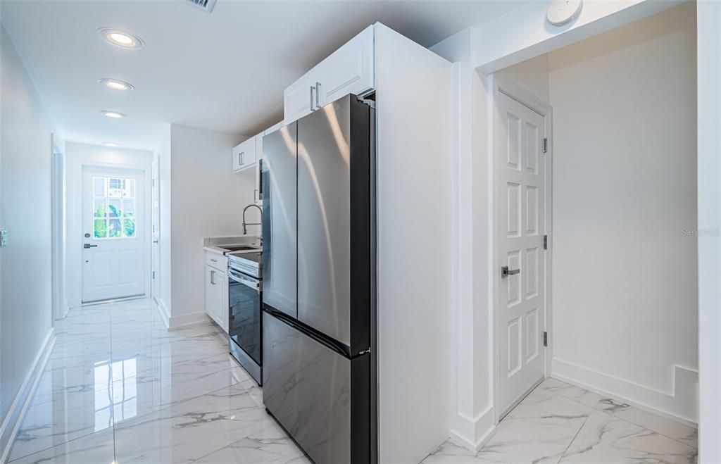For Sale: $4,500,000 (6 beds, 6 baths, 6424 Square Feet)