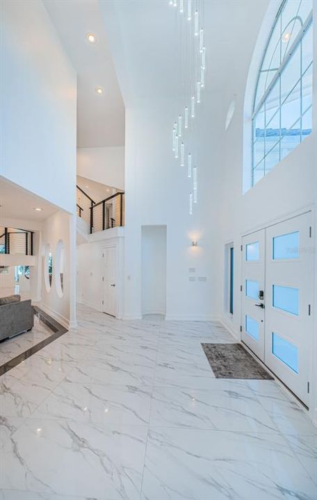 For Sale: $4,500,000 (6 beds, 6 baths, 6424 Square Feet)