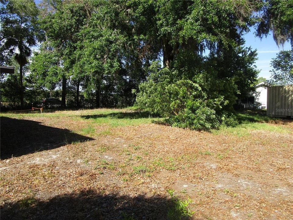 For Sale: $349,900 (2 beds, 2 baths, 948 Square Feet)