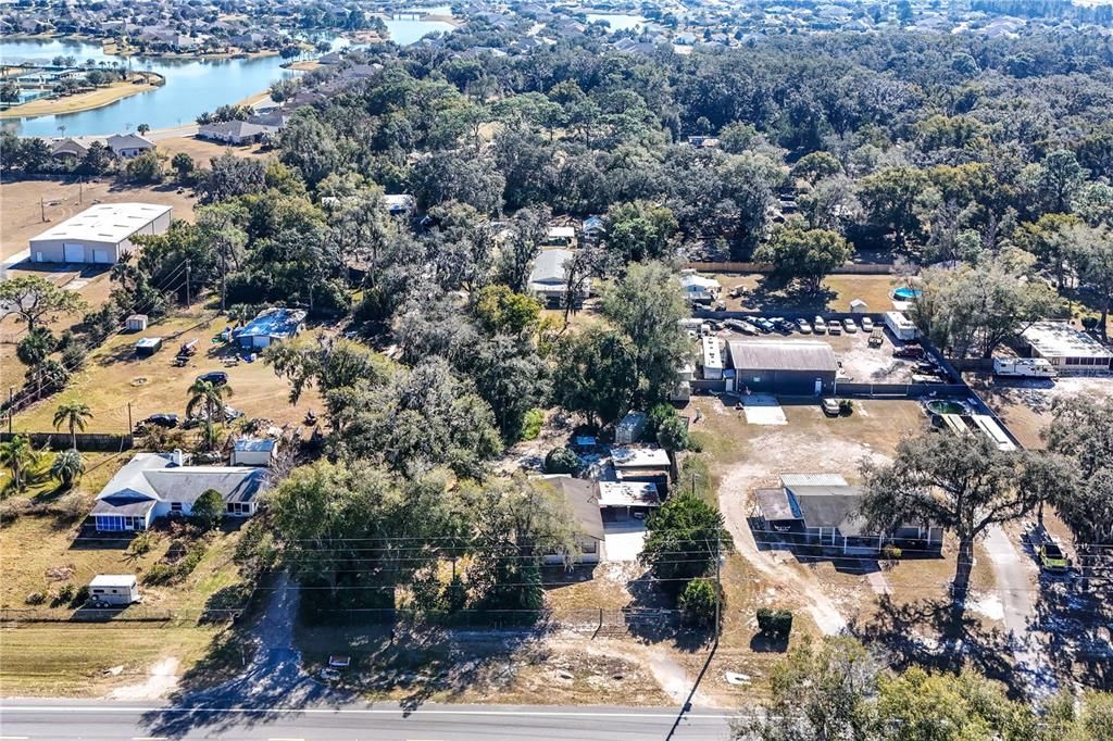 For Sale: $349,900 (2 beds, 2 baths, 948 Square Feet)