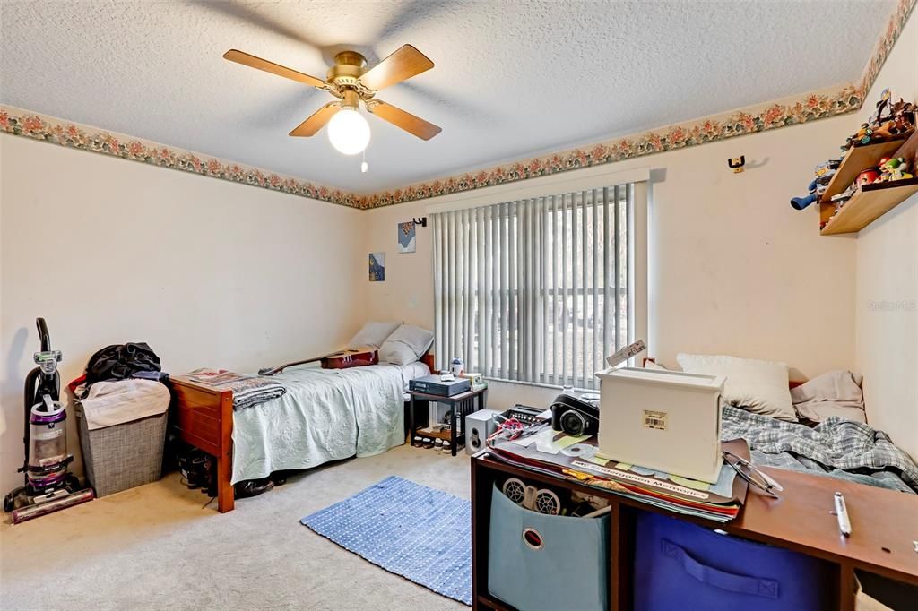 For Sale: $212,500 (2 beds, 2 baths, 1082 Square Feet)