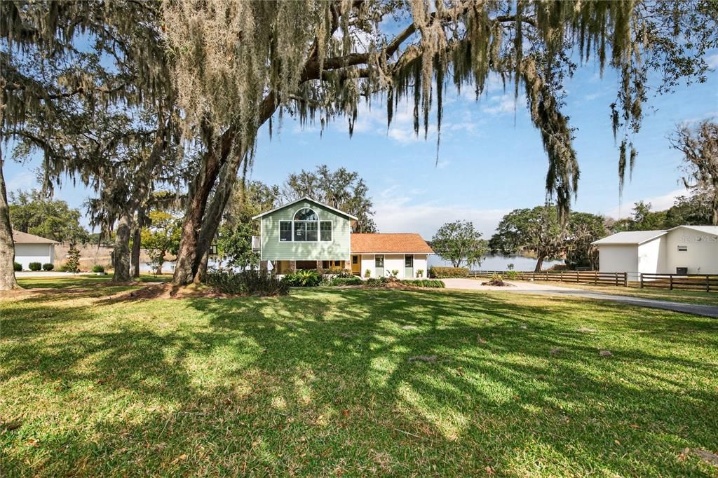 For Sale: $794,900 (5 beds, 4 baths, 3932 Square Feet)