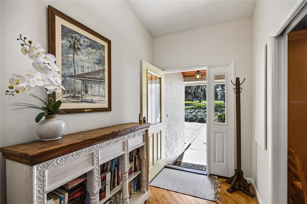 For Sale: $794,900 (5 beds, 4 baths, 3932 Square Feet)