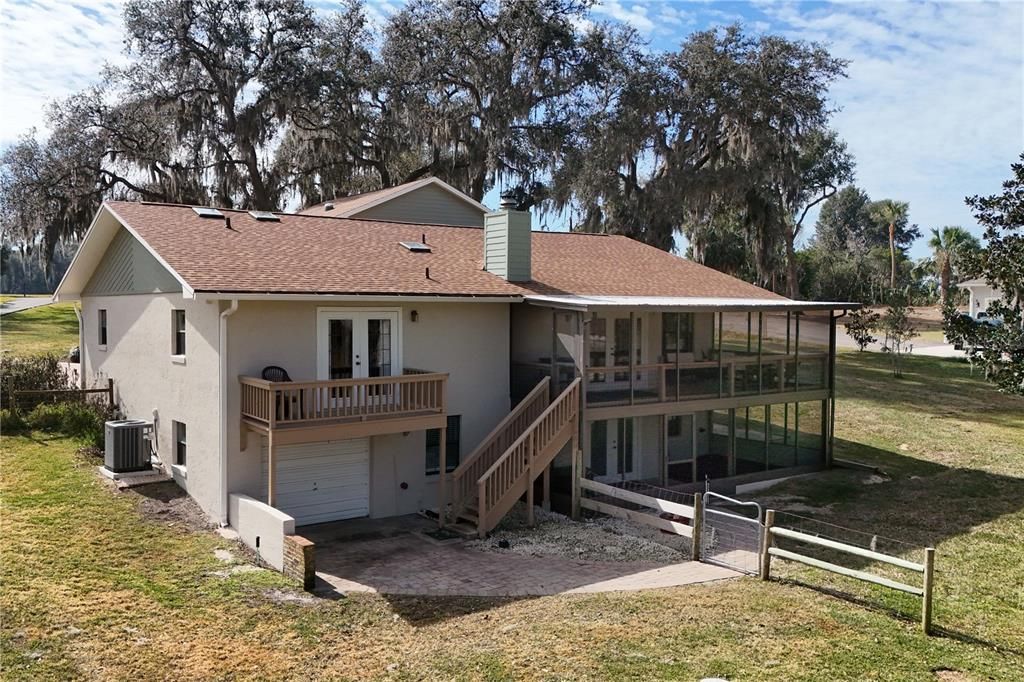 For Sale: $794,900 (5 beds, 4 baths, 3932 Square Feet)