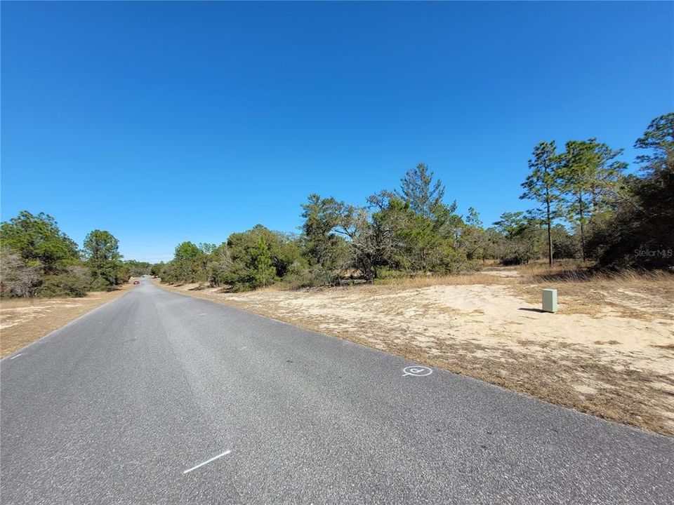 На продажу: $13,000 (0.26 acres)