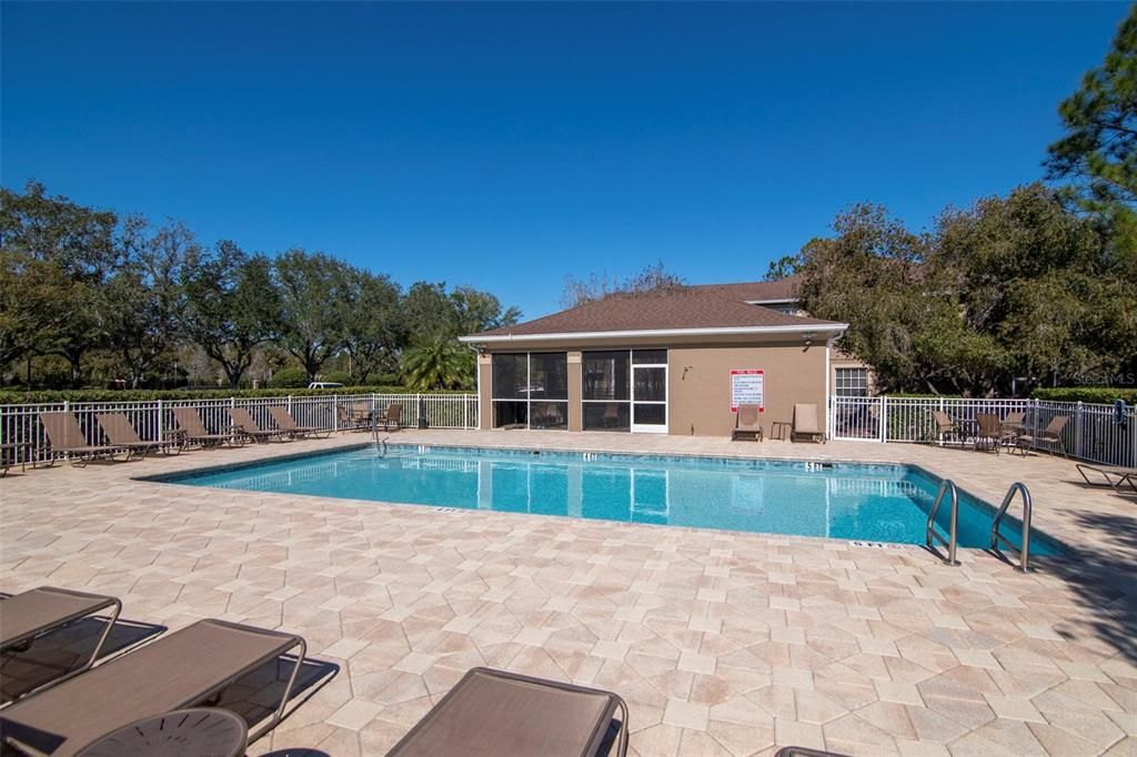 Active With Contract: $219,000 (2 beds, 2 baths, 1272 Square Feet)