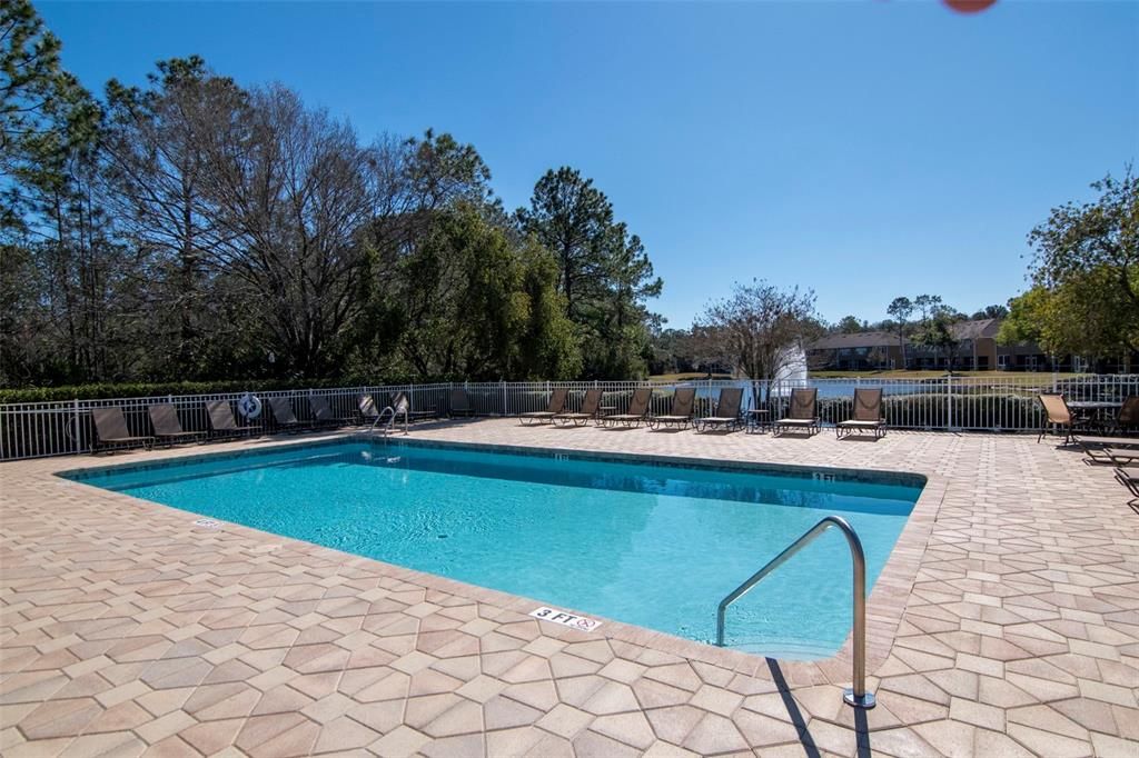 Active With Contract: $219,000 (2 beds, 2 baths, 1272 Square Feet)