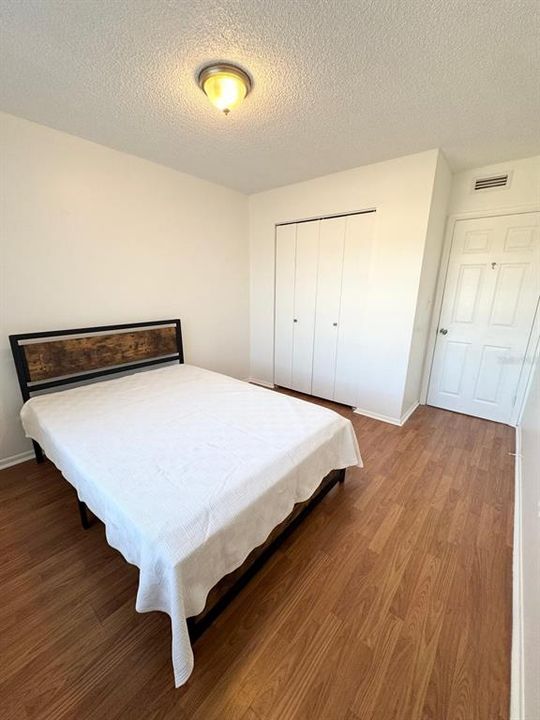 En Venta: $145,000 (2 camas, 1 baños, 850 Pies cuadrados)