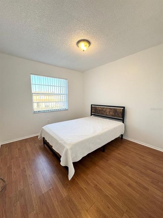 En Venta: $145,000 (2 camas, 1 baños, 850 Pies cuadrados)