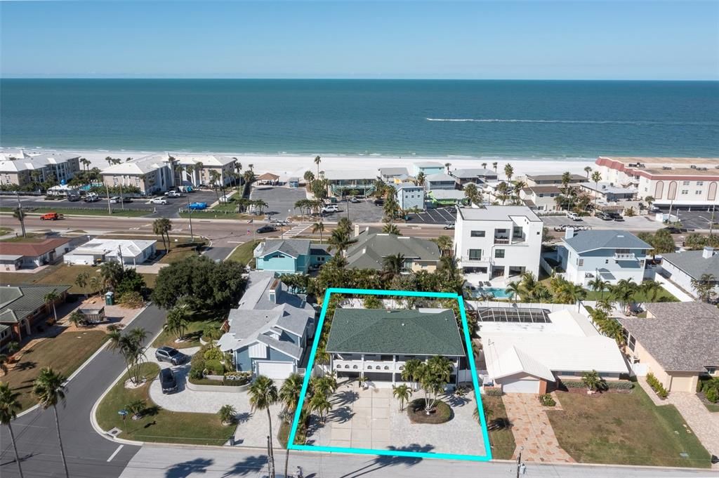 For Rent: $5,000 (3 beds, 3 baths, 1939 Square Feet)