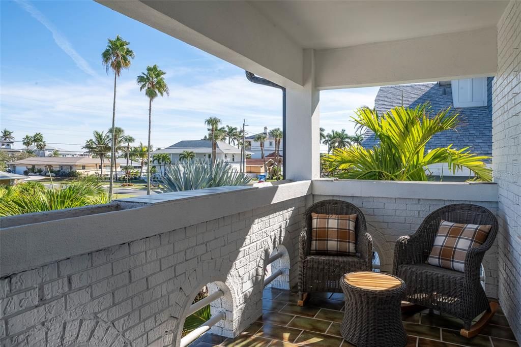 For Rent: $5,000 (3 beds, 3 baths, 1939 Square Feet)